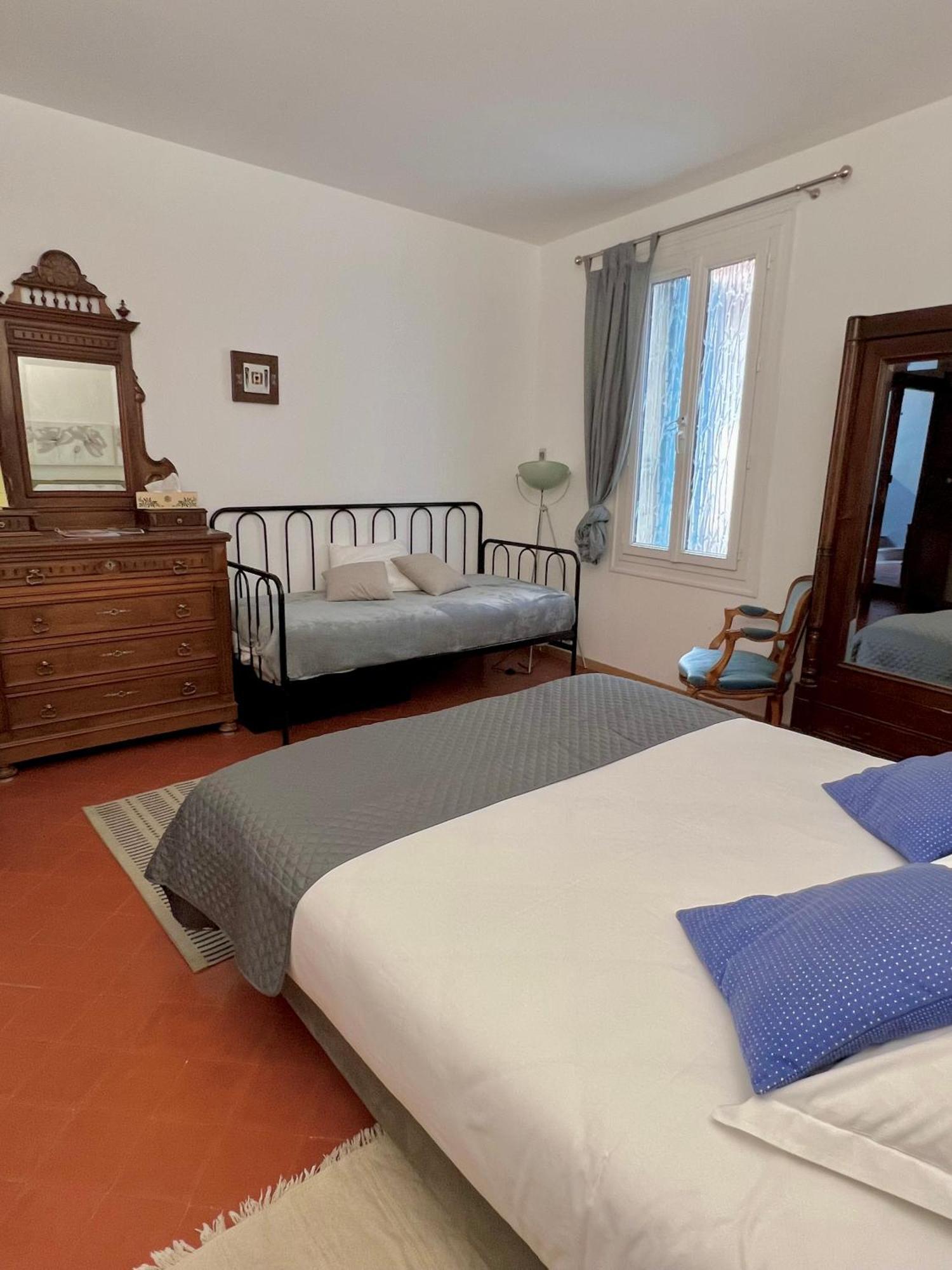 Entre Midi - Maison D'Hotes - B&B Капестон Екстериор снимка