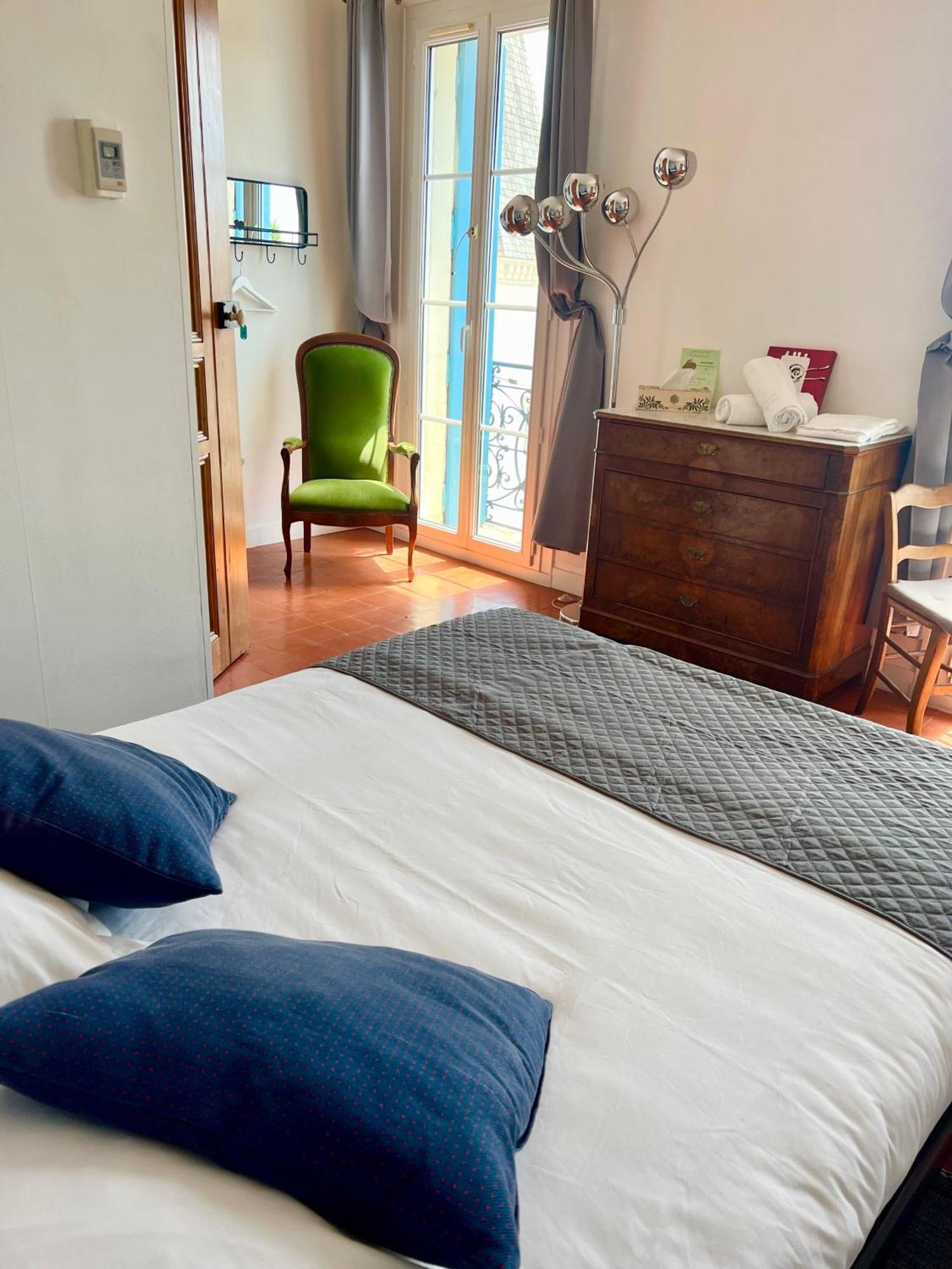 Entre Midi - Maison D'Hotes - B&B Капестон Екстериор снимка